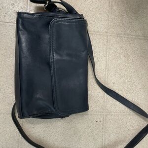 Navy Blue Giani Bernini Leather Crossbody Bag